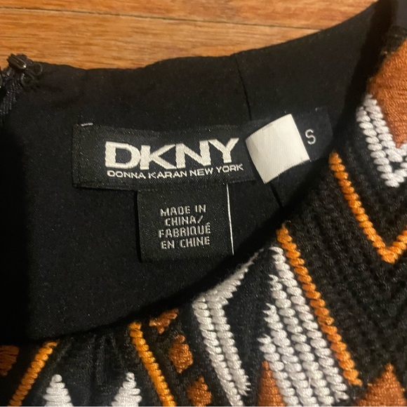 DKNY embroidered black sleeveless shift dress size S - Picture 12 of 14